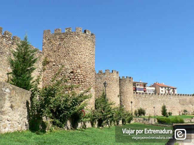 Apartamento Markesa Plasencia Esterno foto