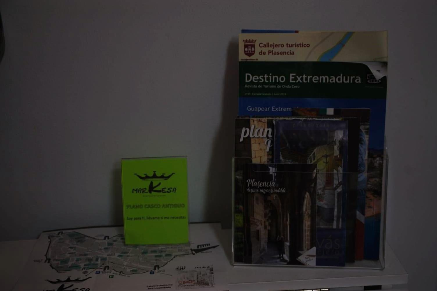 Apartamento Markesa Plasencia Esterno foto
